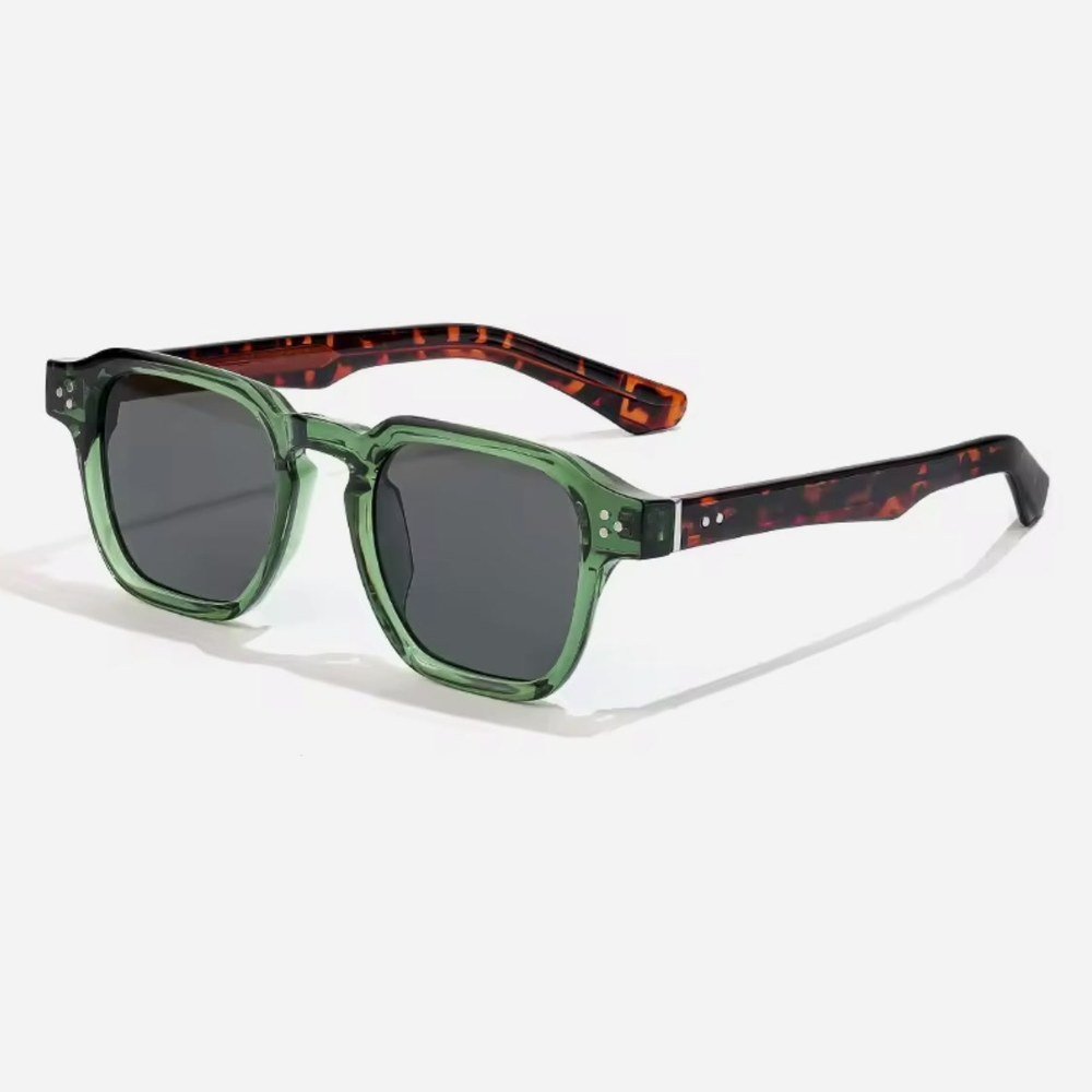 Moss classic square sunglasses with smoke grey lenses